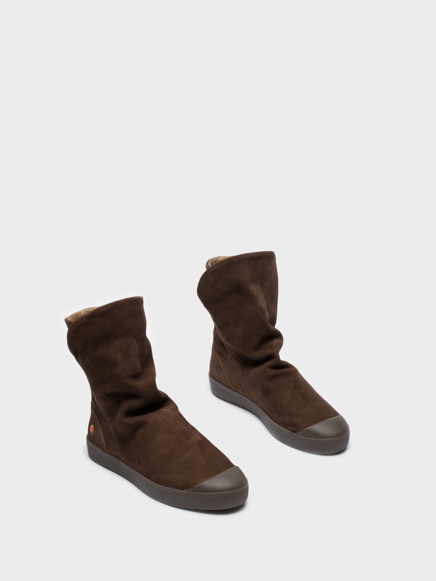 Softinos Botins com Ponta Redonda em Castanho Chocolate